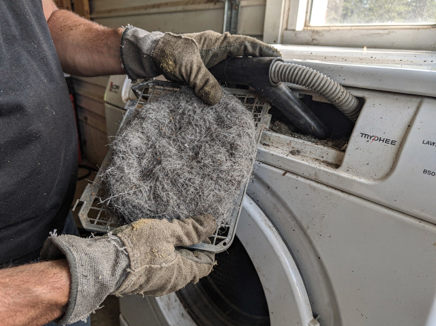 Cleaning Dryer Lint Trap service in Menifee, CA